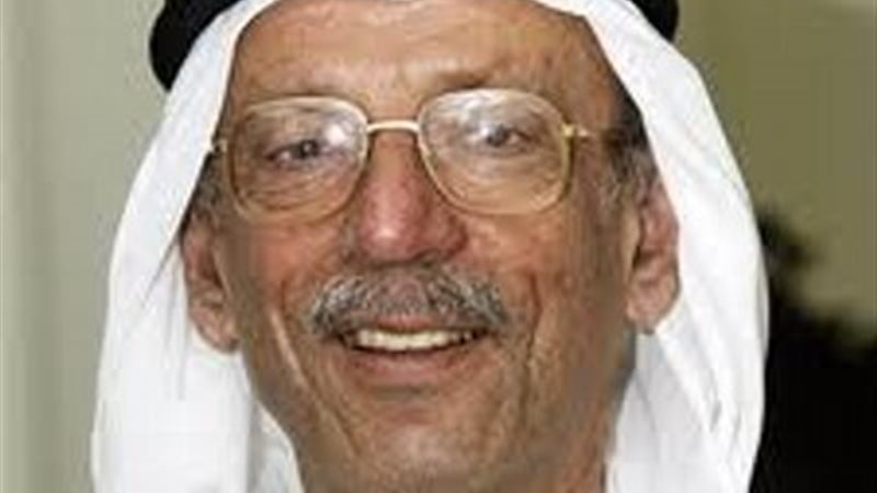 الكاتب الإماراتي