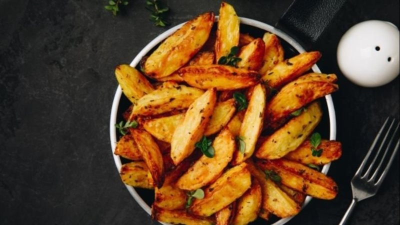 طريقة عمل بطاطس ودجز