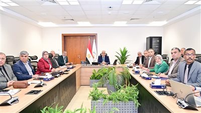 وزير الري يتابع جاهزية الترع ومحطات الرفع ويشدد على إنهاء التطهيرات قبل أبريل