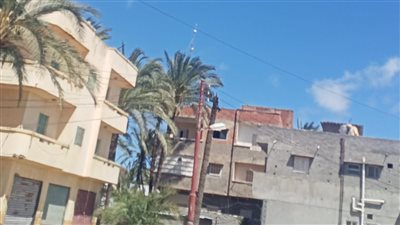 تحسن بحالة الجو بسطوع الشمس وارتفاع نسبى بدرجات الحرارة في البحيرة