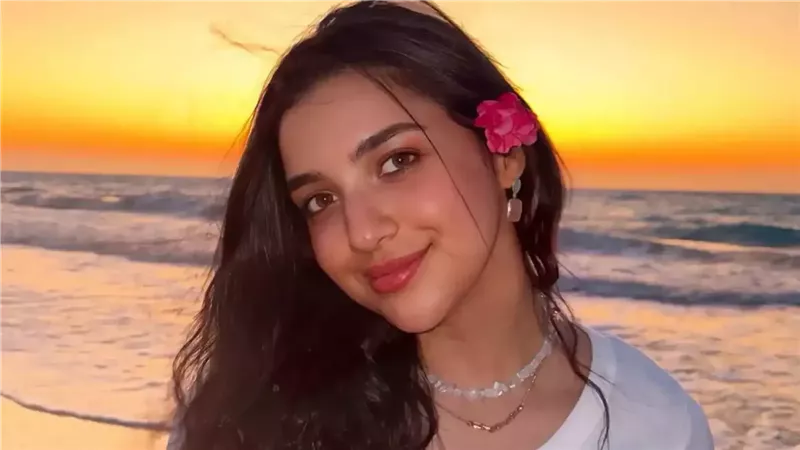 كنزي مدبولي