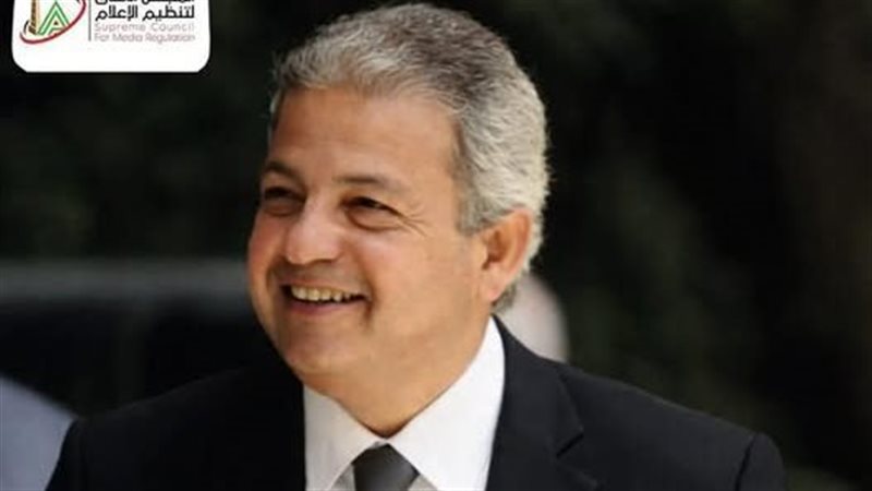 خالد عبد العزيز