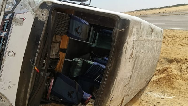   انقلاب اتوبيس بالبحيرة