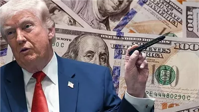 لأول مرة في التاريخ.. توقيع ترامب على الدولار الأمريكي