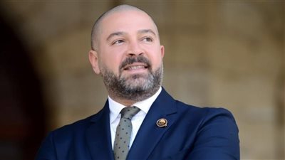 اتحاد الكرة يهنئ النائب أحمد دياب برئاسة اتحاد الروابط الأفريقية بالتزكية