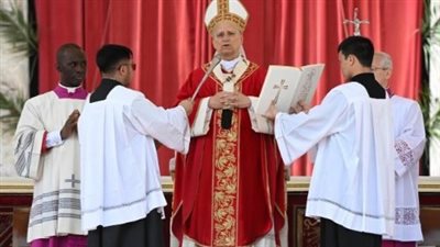 البابا لاون: المسيح يدعو العالم لإلقاء السلاح وتذكّر الأخوّة الإنسانية 