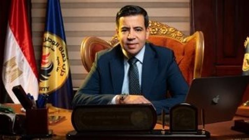محمود مرسي 
