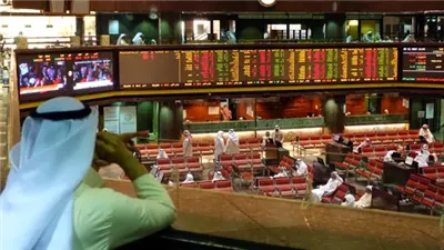أسواق الخليج تكتسي بالأحمر وسط توترات إقليمية.. و«تاسي» يغرد منفردًا