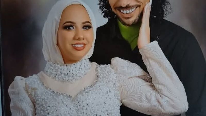عروس بورسعيد وخطيبها