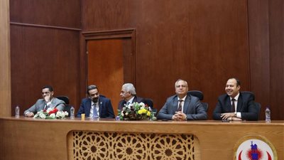 اللجنة العليا للمسؤولية الطبية تُعزّز الوعي المجتمعي والمهني بجامعة الأزهر