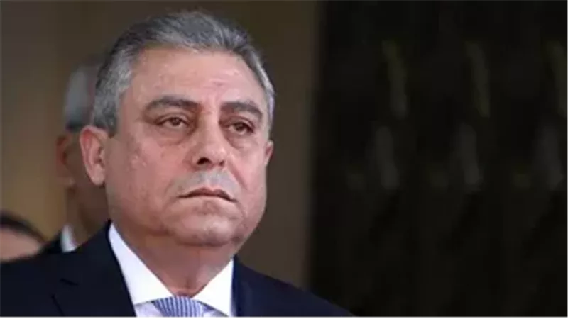 السفير حازم خيرت