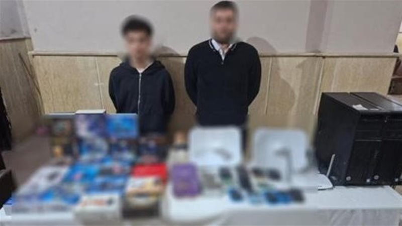 المتهمين