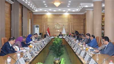 مجلس جامعة بنها يناقش التعاون مع القليوبية ويقر حزمة قرارات جديدة