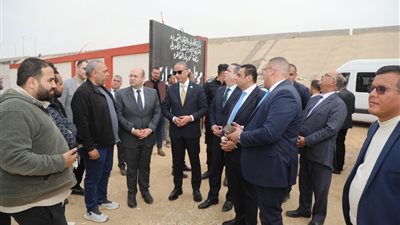 بقدرة 125 ميجا.. محافظ الجيزة يتفقد محطة محولات 