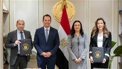 لدعم التحول الرقمي.. وزيرة التضامن توقع 3 بروتوكولات مع مركز المعلومات  