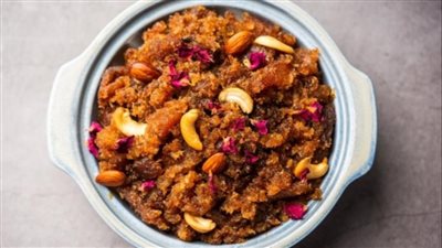 أشهر حلويات الخليج..حضري الحنيني بالتمر بخطوات بسيطة دون مجهود كبير