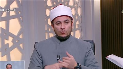 هل يجوز إعطاء غير المسلم من الأضحية؟.. الدكتور محمود شلبي يوضح