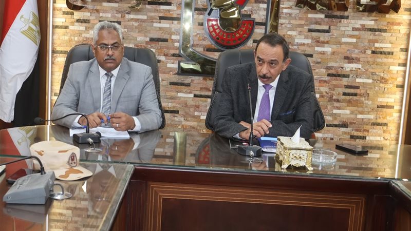 محافظ سوهاج يتابع