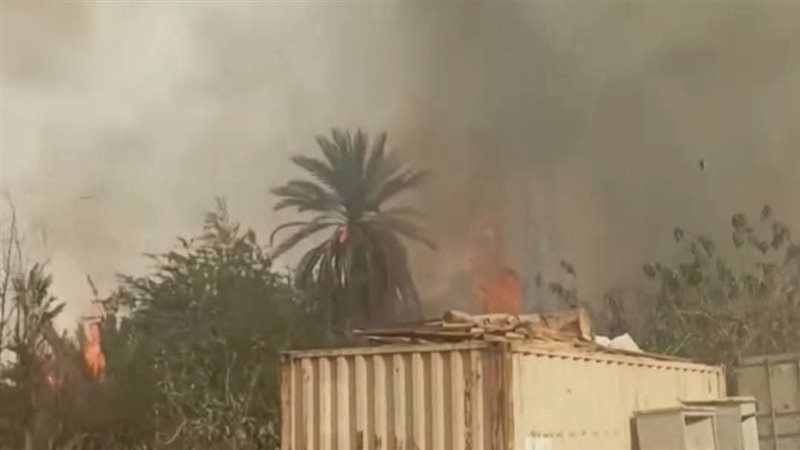 لحظة اندلاع النيران