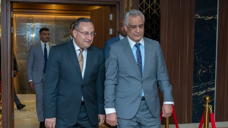 وزيرا الإنتاج الحربي