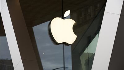 أبل تطور ميزة أمان جديدة لقفل آيفون تلقائيًا عند الاشتباه في السرقة