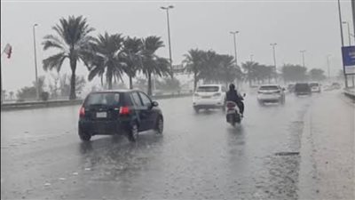 احترس من المطر:نصائح بسيطة لتفادي الانزلاق وحوادث الطرق