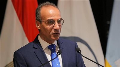 من هو هيثم الحاج علي؟.. عقل نقدي يقود لجنة الدراسات الأدبية بالأعلى للثقافة 