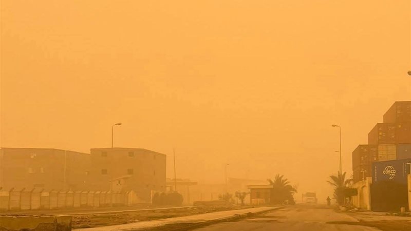 عاصفة ترابية