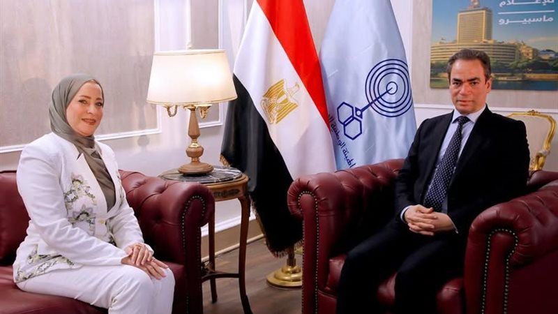المسلماني والإذاعية