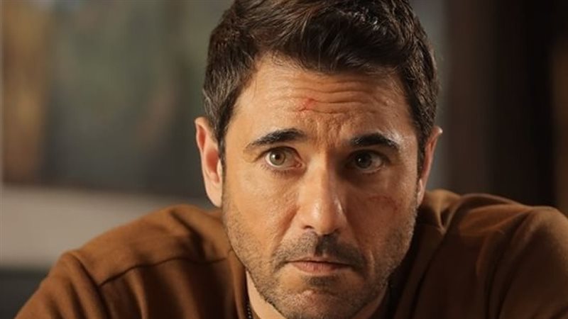 أحمد عز في فيلم ولاد