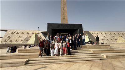 وفود كأس العالم للجمباز الفني في زيارة استثنائية للمتحف المصري الكبير