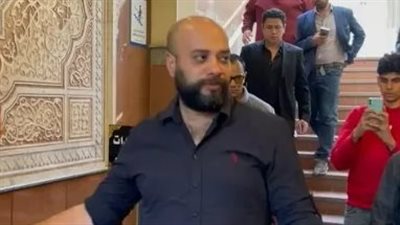 “أتمنى ألا يموت الآباء أبدًا”.. رسالة مؤثرة من حاتم صلاح |تفاصيل 