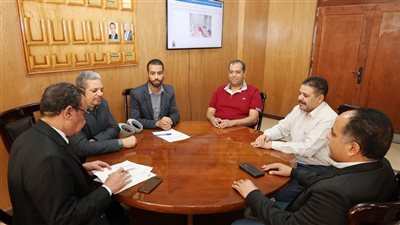 إعداد خطة متكاملة لترشيد استهلاك الطاقة ورفع كفاءة الموارد بجامعة قنا
