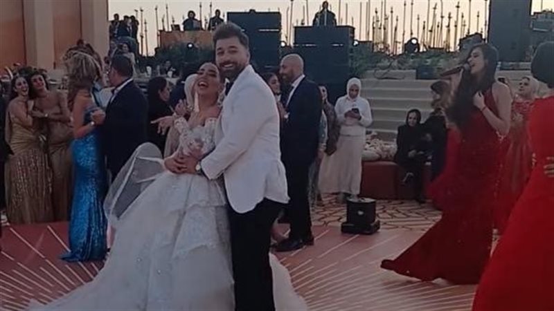 زفاف ابنة هبة قطب