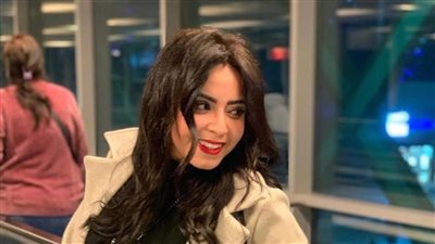 أي كلاب تيجي هنا موتها.. ياسمين نيازي تستغيث من أمن كمبوند شهير |فيديو