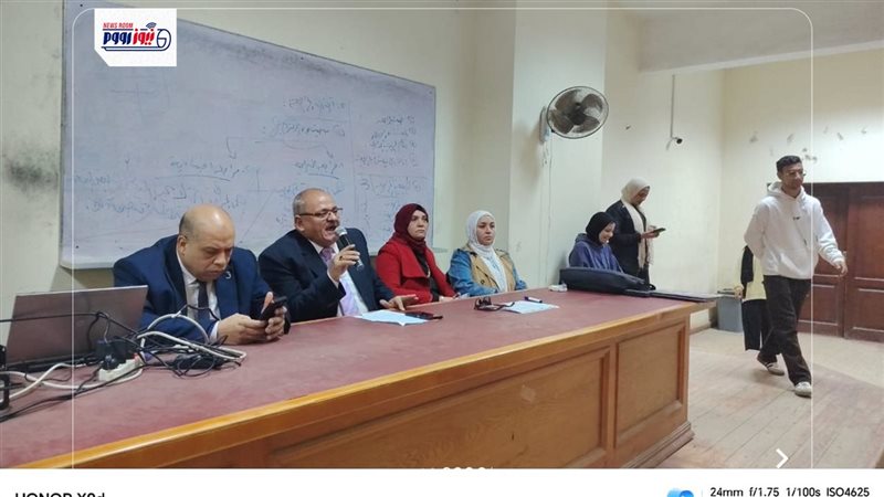 جانب من اللقاء 