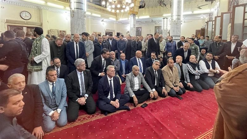 محافظ الدقهلية ووزير