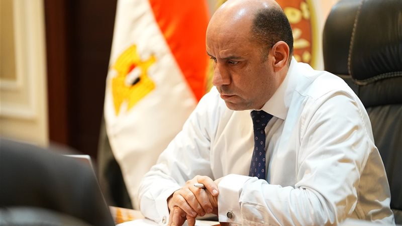 وزير العمل