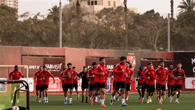 موعد مباراة الأهلي القادمة والقنوات الناقلة لقمة الأحمر وسيراميكا بالدوري 