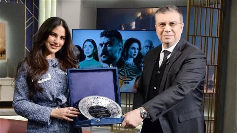 درة في برنامج واحد