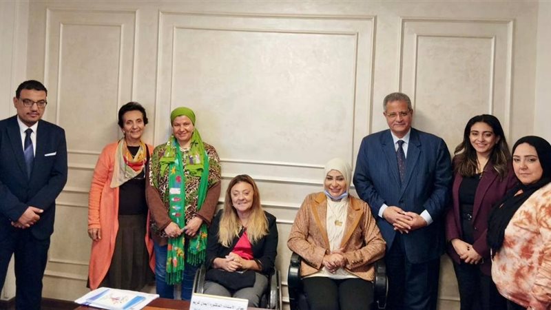 لجنة اختيار الاُسرة