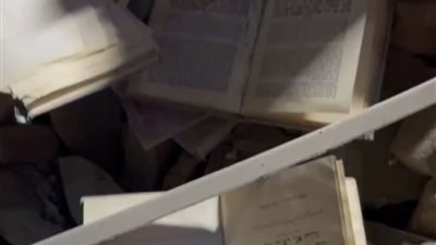  غارات أمريكية إسرائيلية تستهدف كنيس يهودي وسط العاصمة الإيرانية طهران|صور
