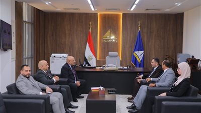 محافظ دمياط يبحث تعزيز التعاون مع الاستثمار الداخلي لدعم فرص التنمية بالمحافظة