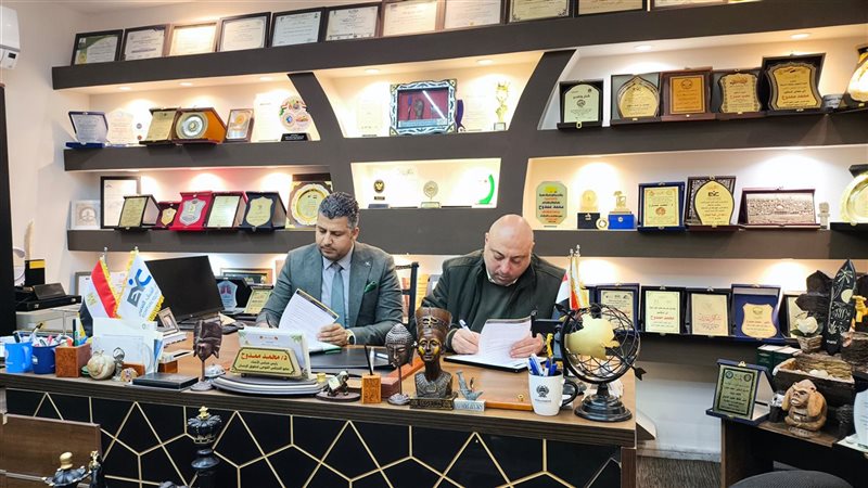جانب من مراسم التوقيع