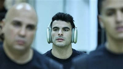 الأهلي وسيراميكا كليوباترا.. وصول اللاعبين لملعب الجبل الأخضر