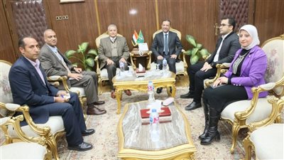 محافظ المنوفية يستقبل مدير صندوق مكتبات مصر العامة لمناقشة الموقف التنفيذى 