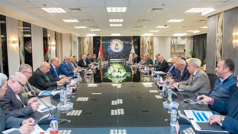 تعاون مشترك بين الإنتاج