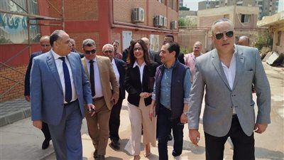 وزيرة الثقافة تتفقد مسرح وسيرك 15 مايو تمهيدا لافتتاحه الشهر المقبل