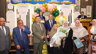 النائب مجاهد نصار يكرم 120 أما مثالية بشبرا الخيمة .. هدايا ورحلات عمرة مجانية