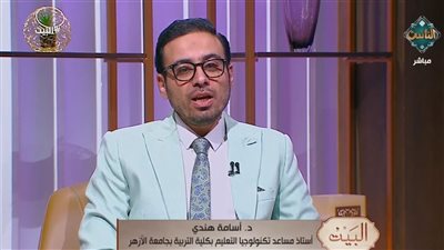 كيف يتقارب الآباء مع الأبناء في عصر السرعة؟.. أسامة هندي يجيب